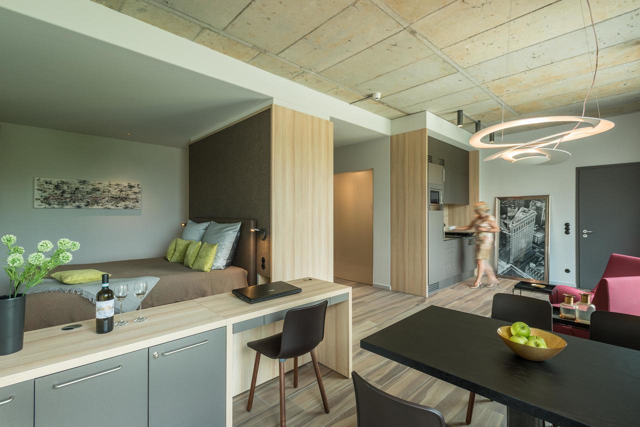 אשהיים Golden Ball, Exclusive Serviced Apartments Munich מראה חיצוני תמונה